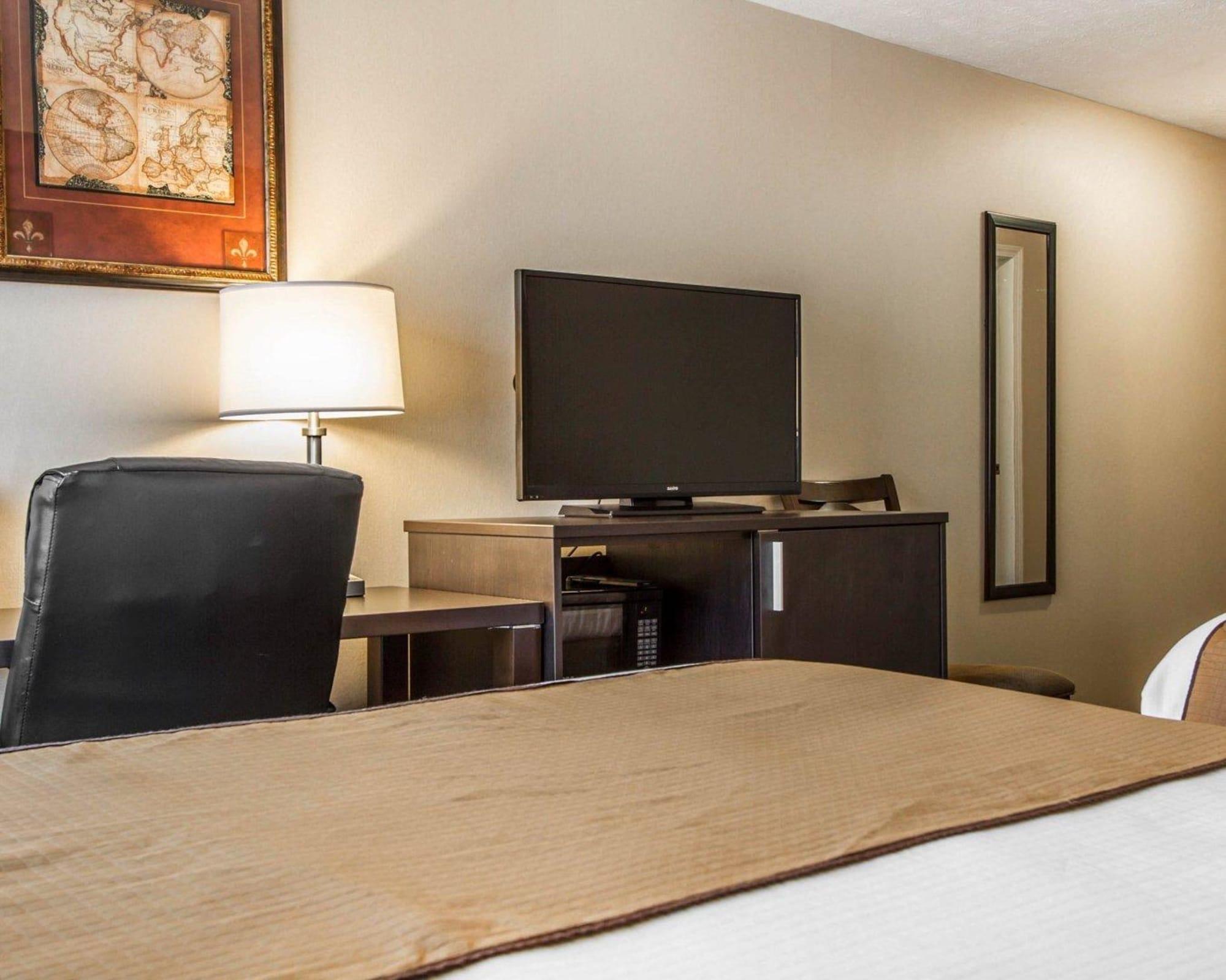 Quality Inn & Suites South Portland Extérieur photo