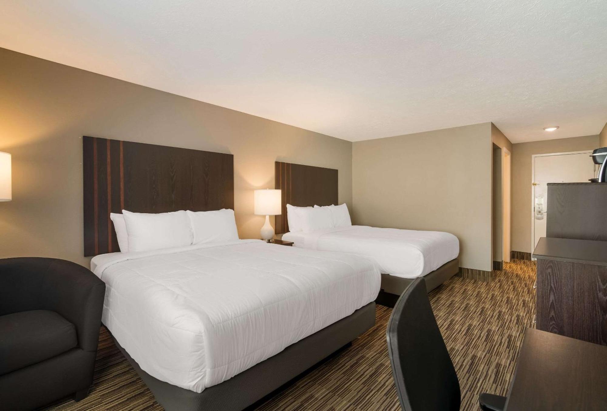 Quality Inn & Suites South Portland Extérieur photo