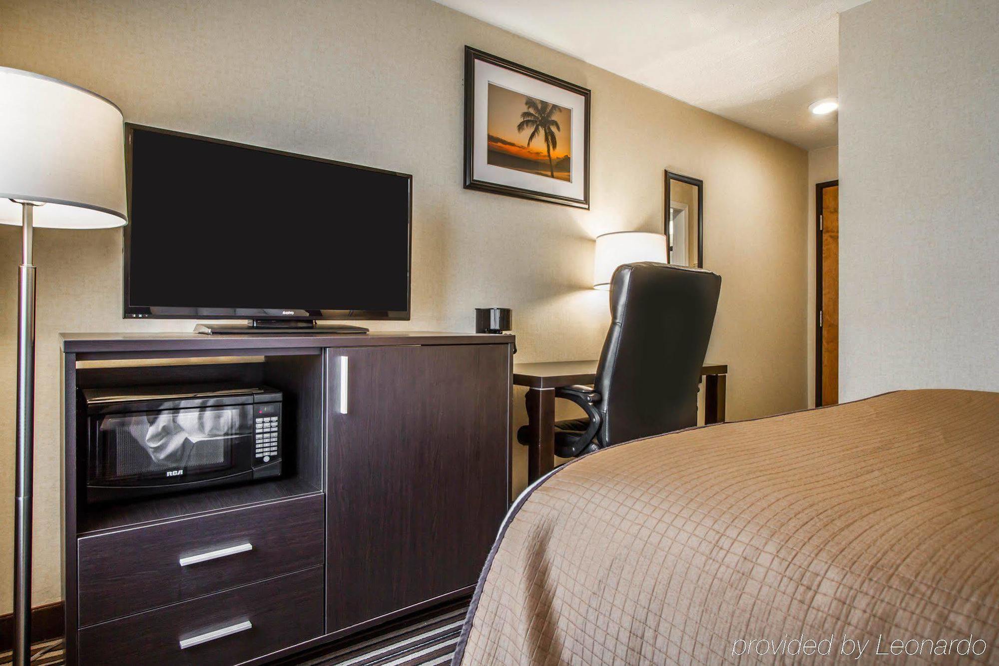 Quality Inn & Suites South Portland Extérieur photo